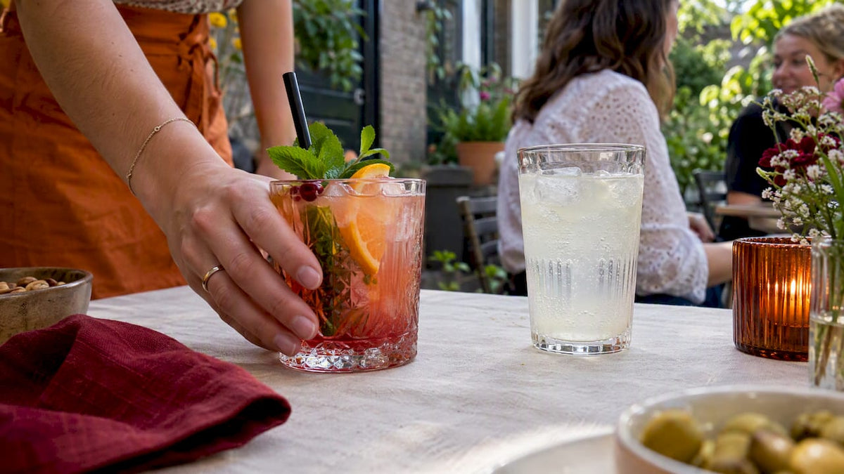 Mocktail en frisdrank, helemaal klaar voor het feest