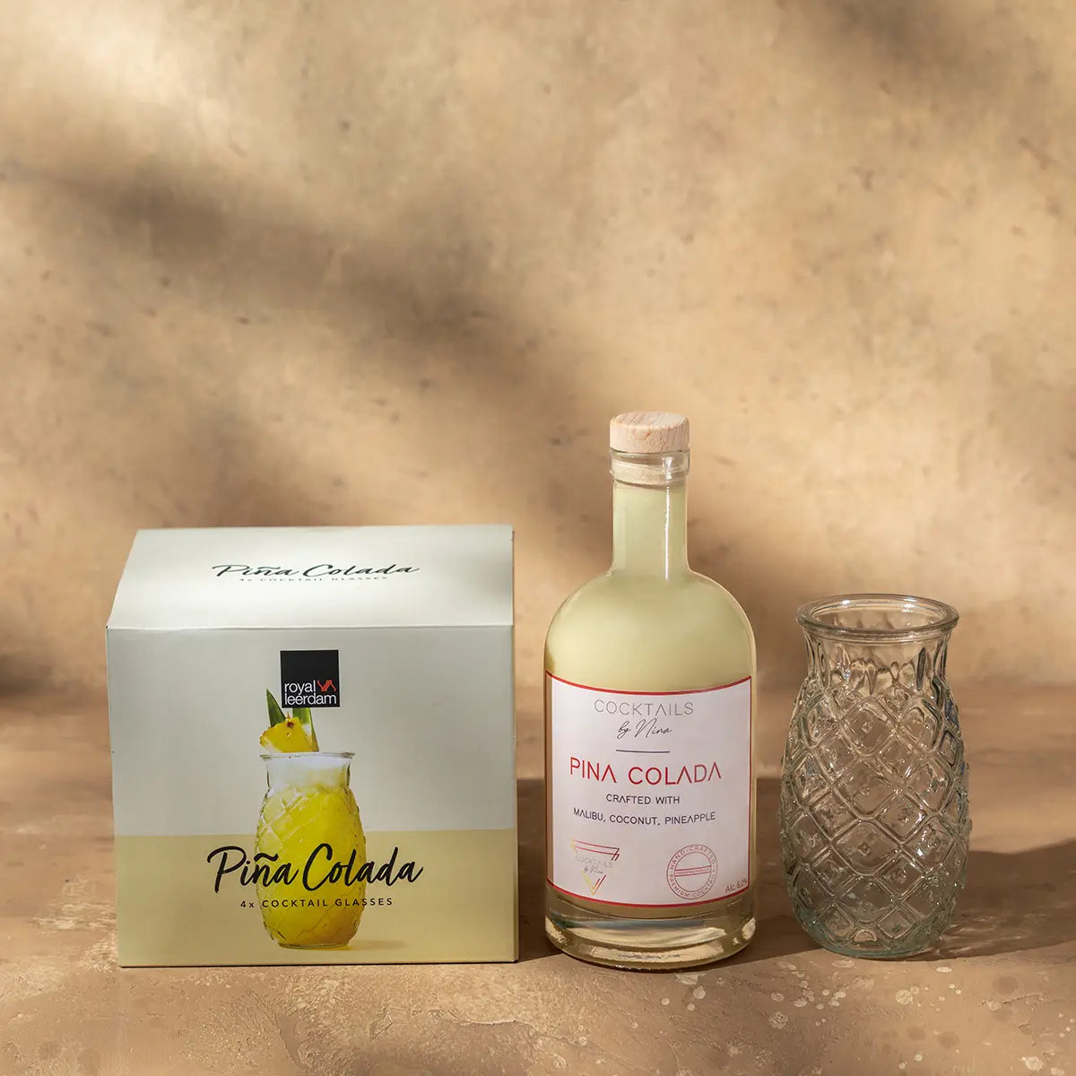 Pina Colada (750ml) + 4 Pina Colada glasses
